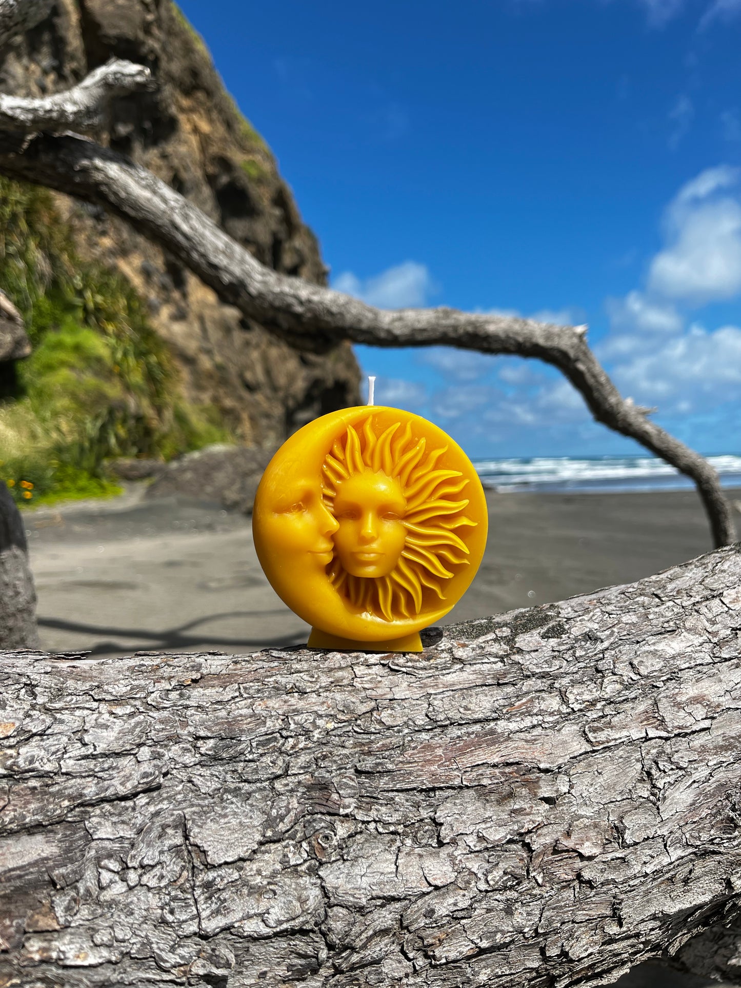 Beeswax Sun & Moon Candle