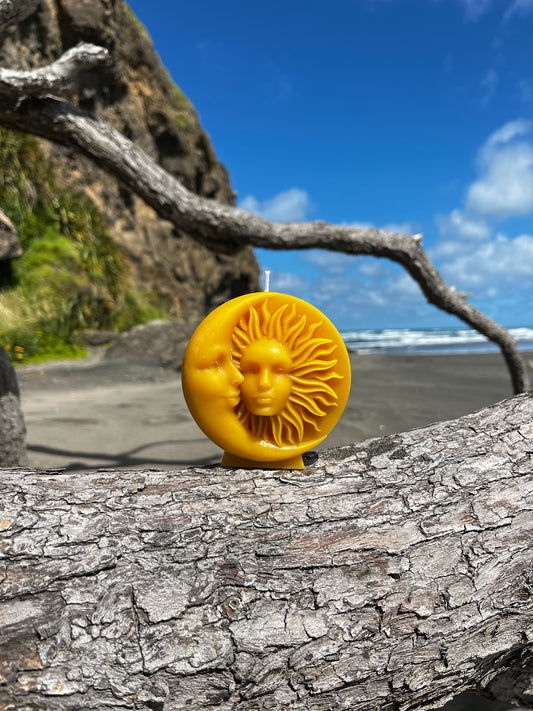 Beeswax Sun & Moon Candle